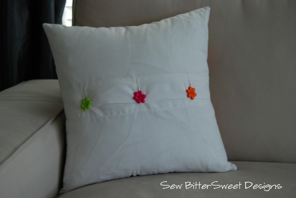 3 Button Closure